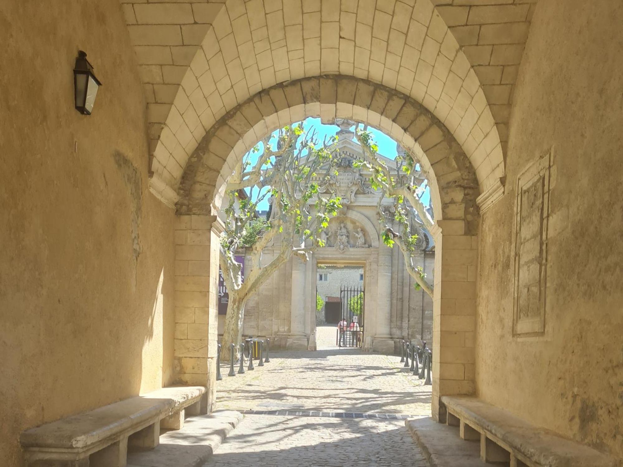 Maison De Charme Villeneuve Les Avignon Eksteriør bilde
